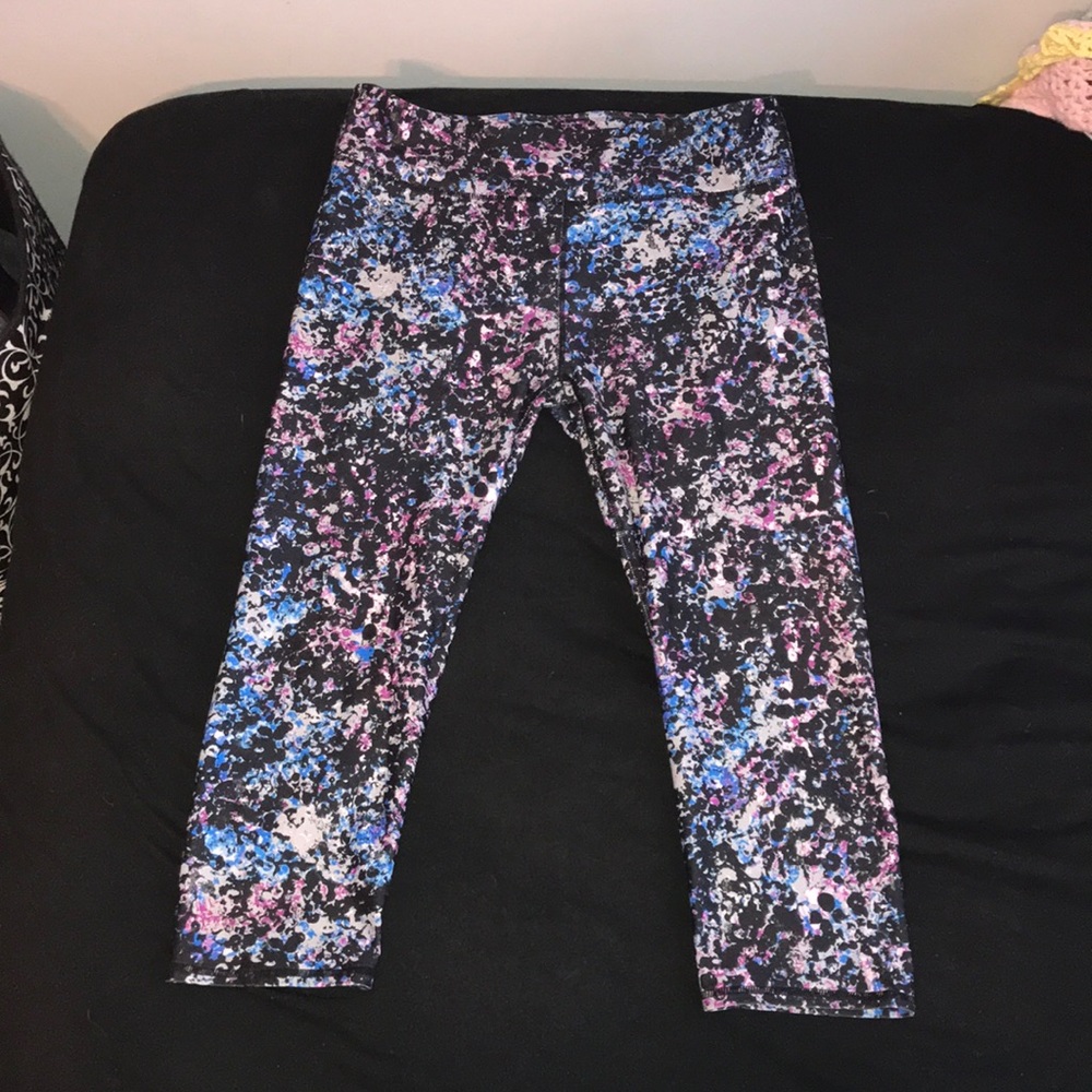 FABLETICS multicolored Capris